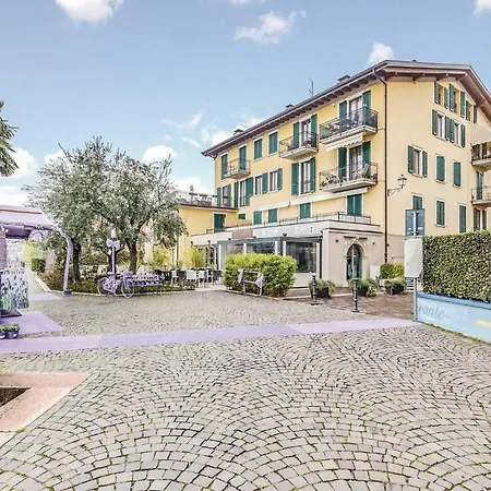 Apartment Bouganville I *